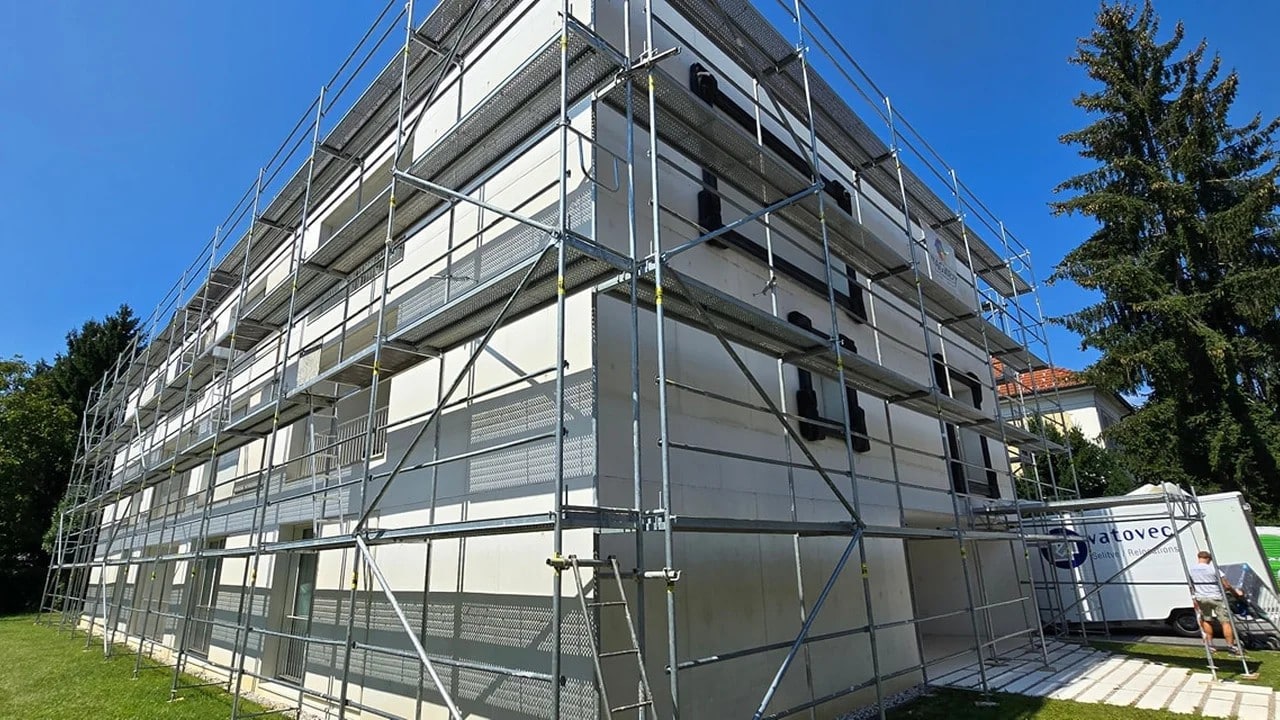 Referenčni projekt 11